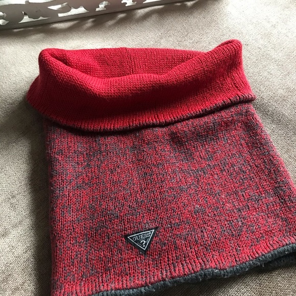 GUESS Red & Gray Scarf - Picture 3 of 5